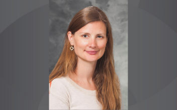 Headshot of Dr. Jessica Schmidt