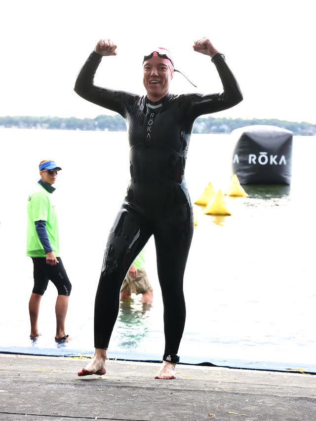 Samantha Crowley transitions from the swim leg of the race.